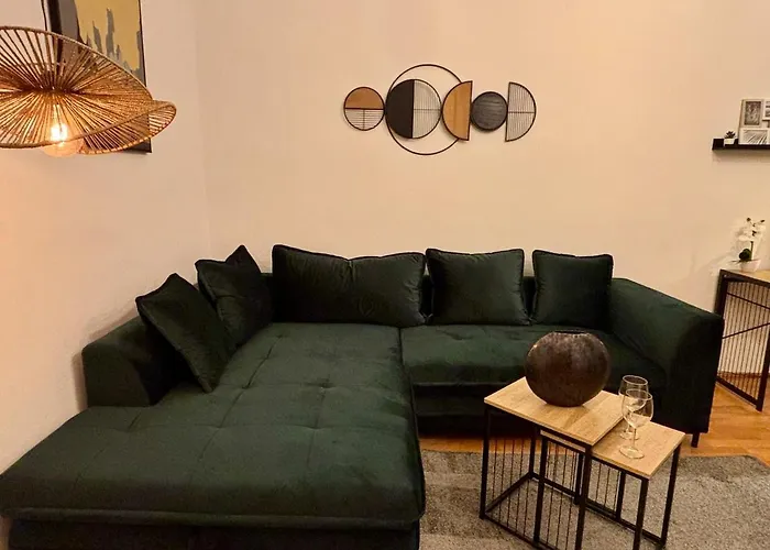 Stylish Cityapartment 15 Minutes To Viennas Center Bécs
